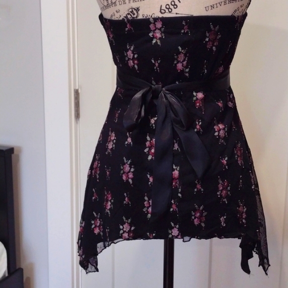 Blouse - Picture 3 of 5